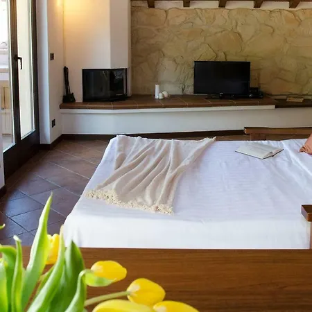 Altido Perfect For Couple, Fantastic View, Terrace And Parking 公寓